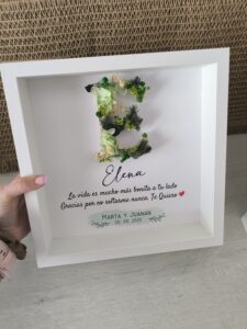 marcos-personalizados-inicial-flor